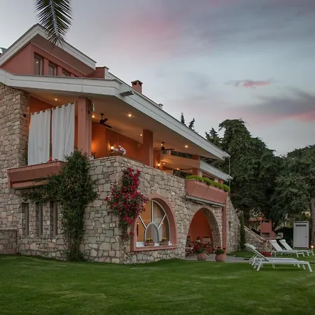 Villa Arethousa Nea Iraklitsa
