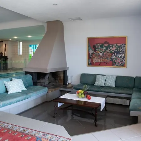 Villa Arethousa Nea Iraklitsa